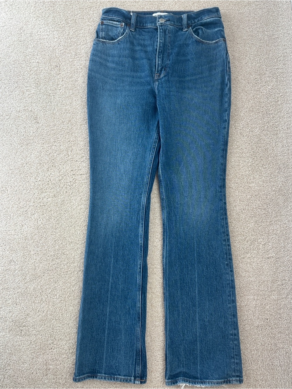 Abercrombie and Fitch the 70s Vintage Flare Ultra High Rise Jeans Size 8/29